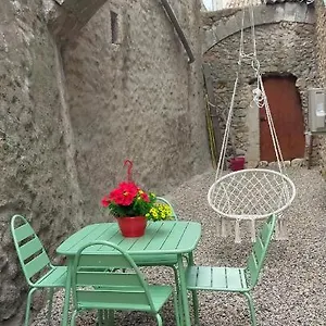 la-carpediem.hotels-rhonealpes.com/